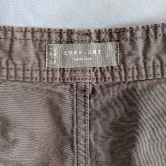 Everlane Fatigue Barrel Pant in Taupe | 4 - Picture 6 of 7